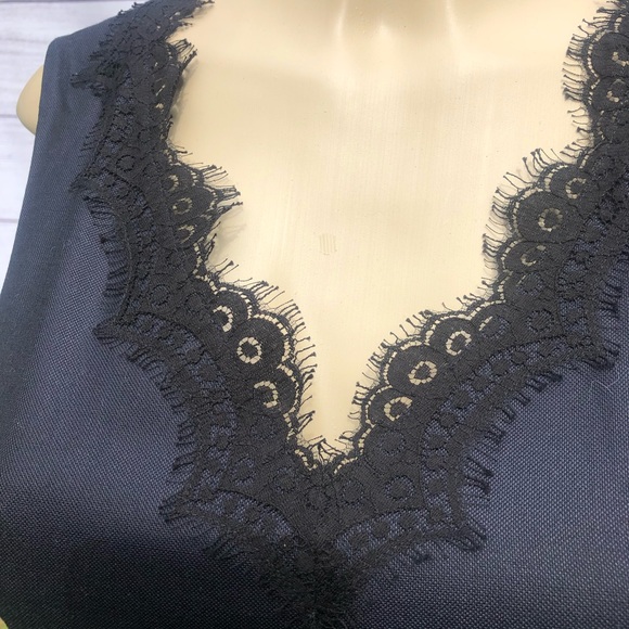 St. John Caviar Sheath Dress With Lace Trim Size 6 NWT - Picture 5 of 16